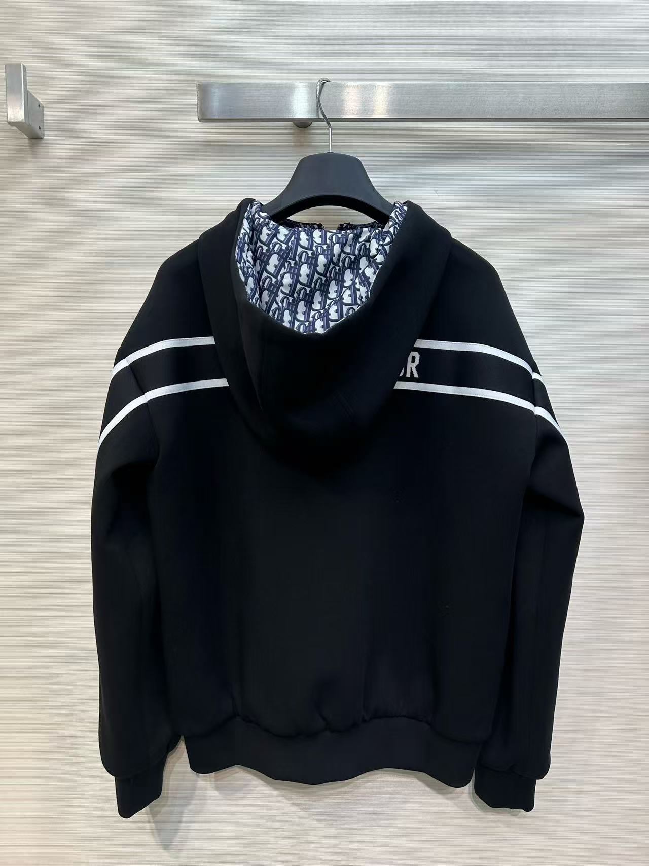 DIORレターフードジャケット【50％割引+送料無料】