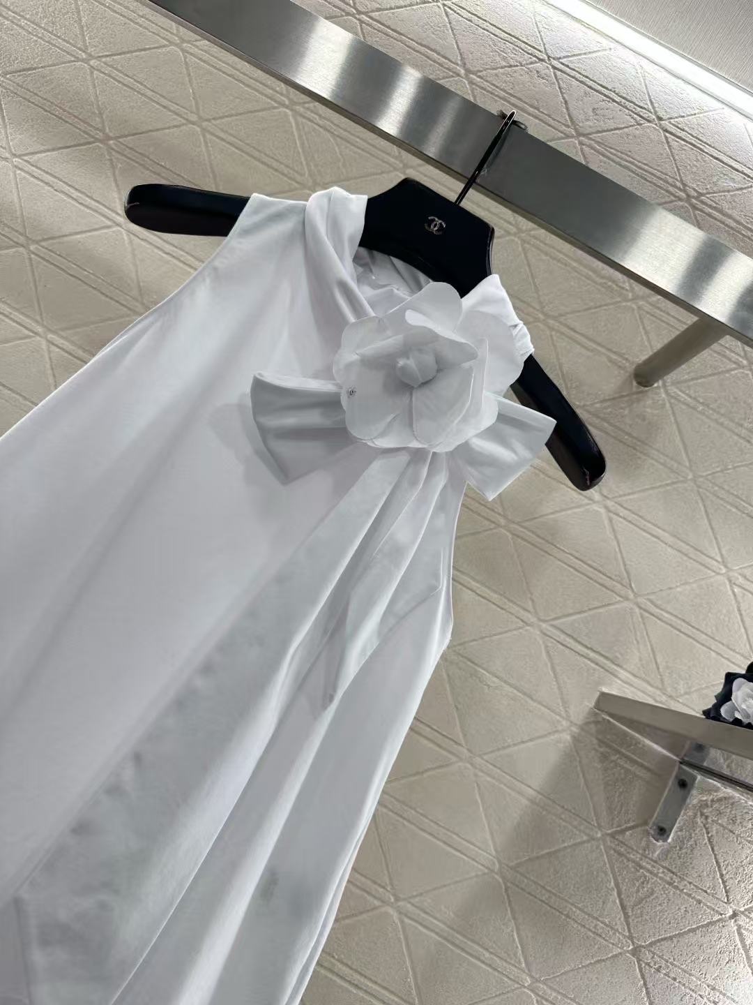 CHANE1 ノースリーブ花柄ベスト【50％割引+送料無料】