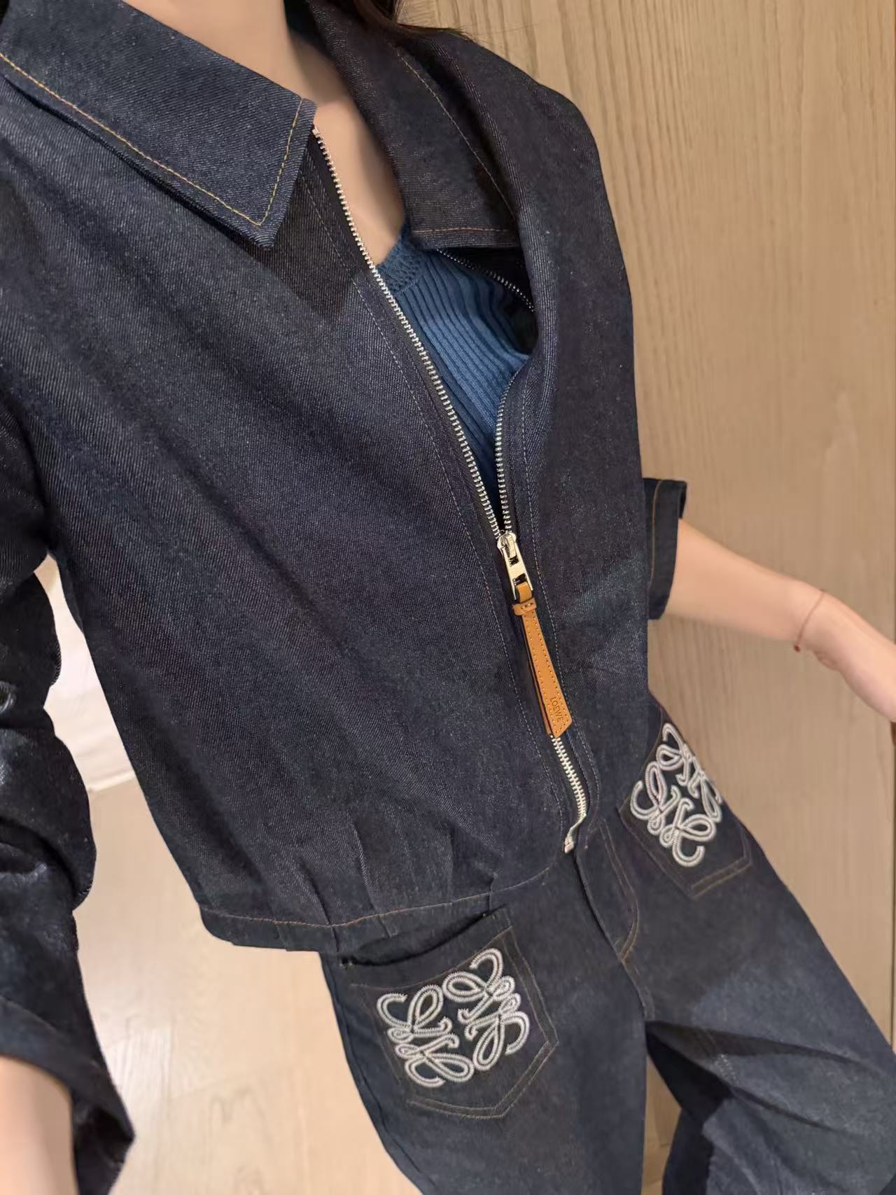 L0WEW デニムジャケットとパンツのツーピースセット【50％割引+送料無料】