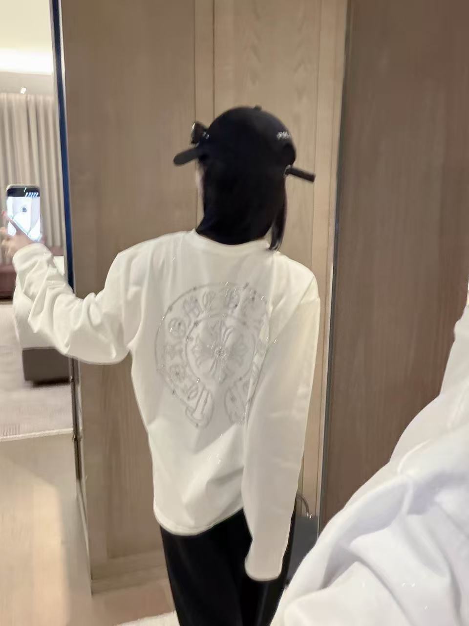 Chr0me HeartsラインストーンピンTシャツ【50％割引+送料無料】