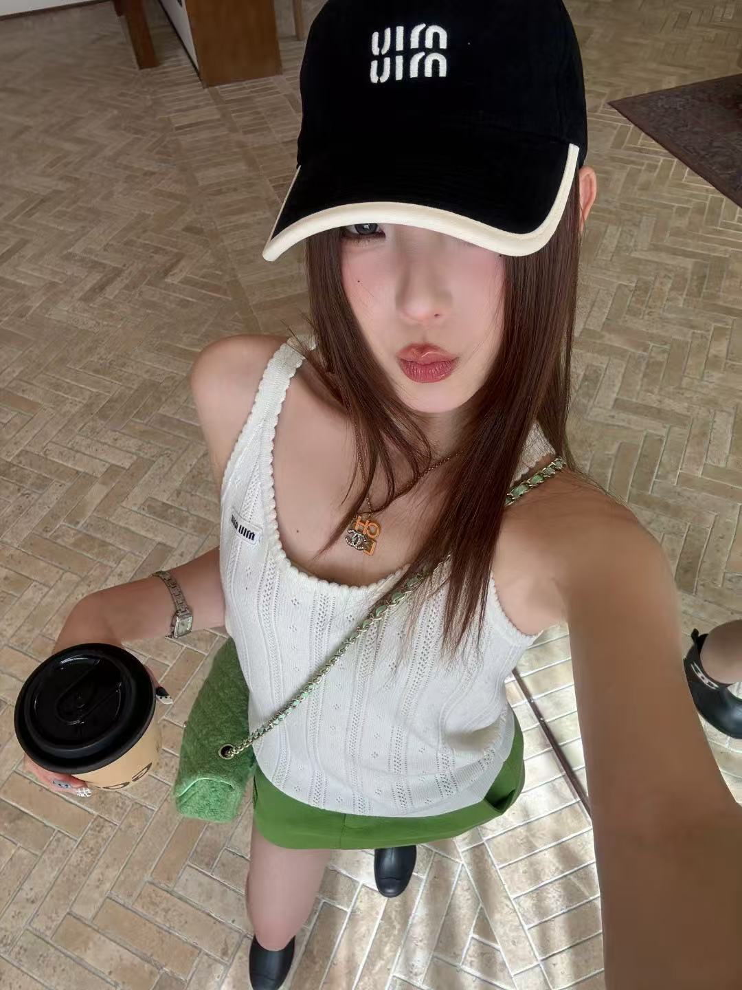 M1UM1U シンプルレターウールベスト【50％割引+送料無料】