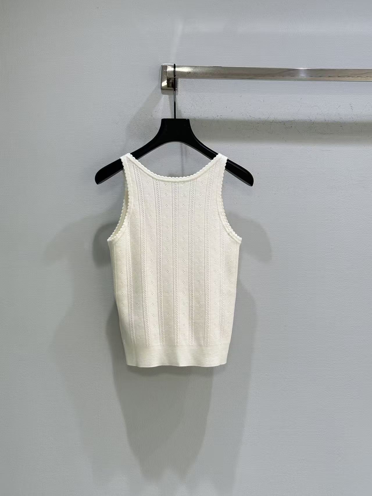 M1UM1U シンプルレターウールベスト【50％割引+送料無料】