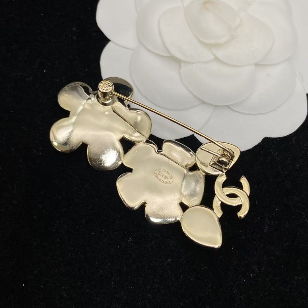 CHANE1 ダブルC ブルーフラワーブローチ【50％割引+送料無料】