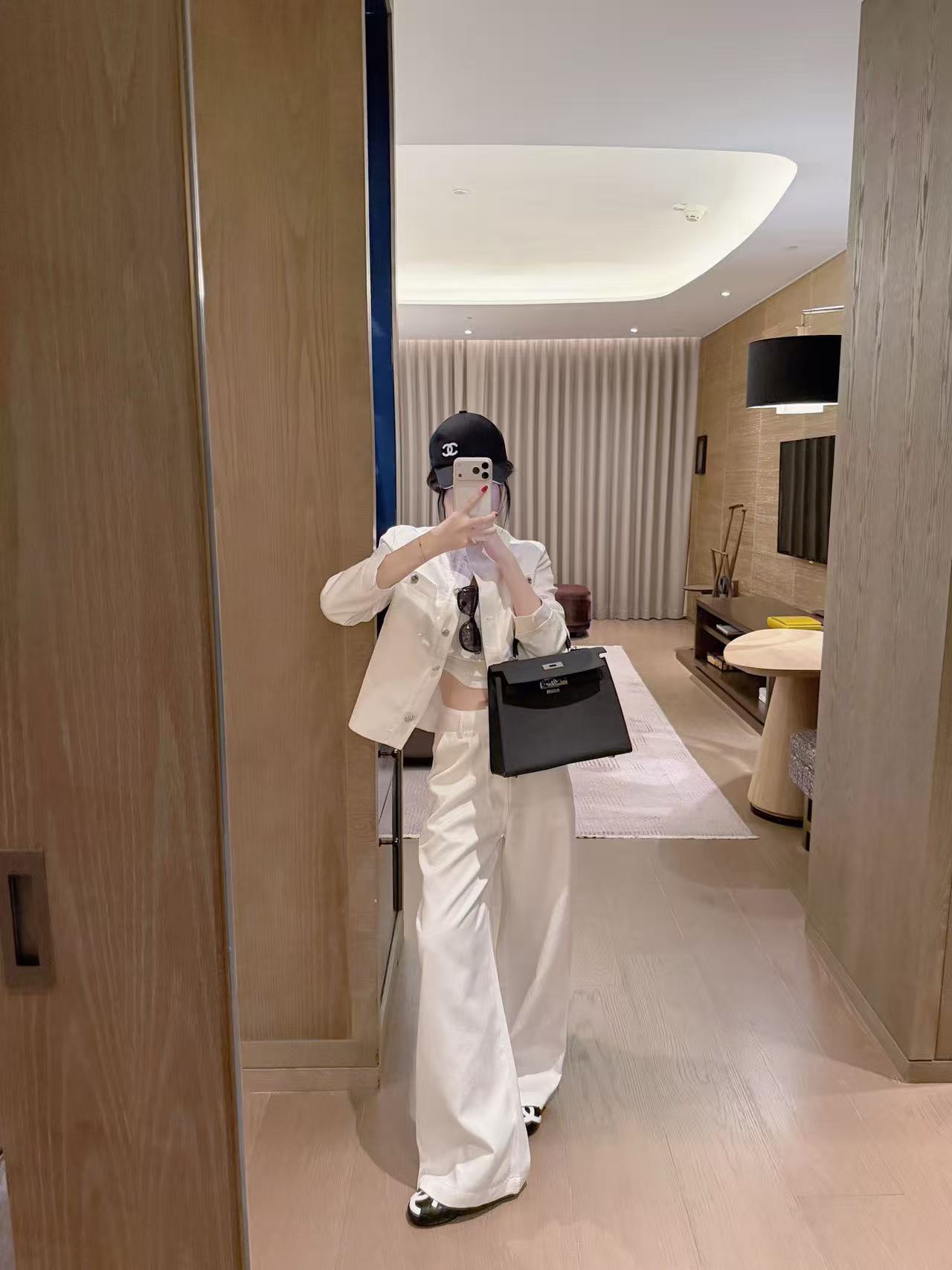 CHANE1 オールロゴジャケット+パンツ ツーピースセット【50％割引+送料無料】