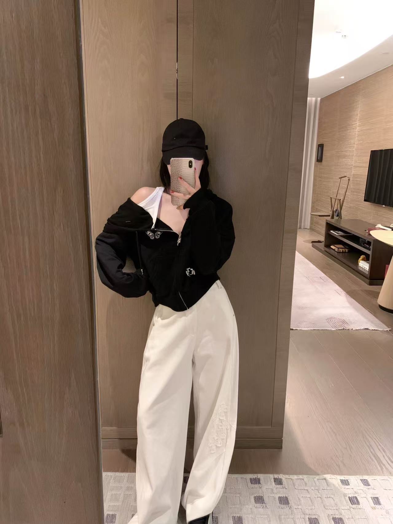 Chr0me Heartsオフショルダースウェットシャツ【50％割引+送料無料】