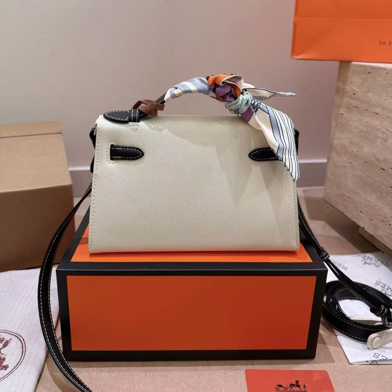 HERME5 Kellyトートバッグ【50％割引+送料無料】