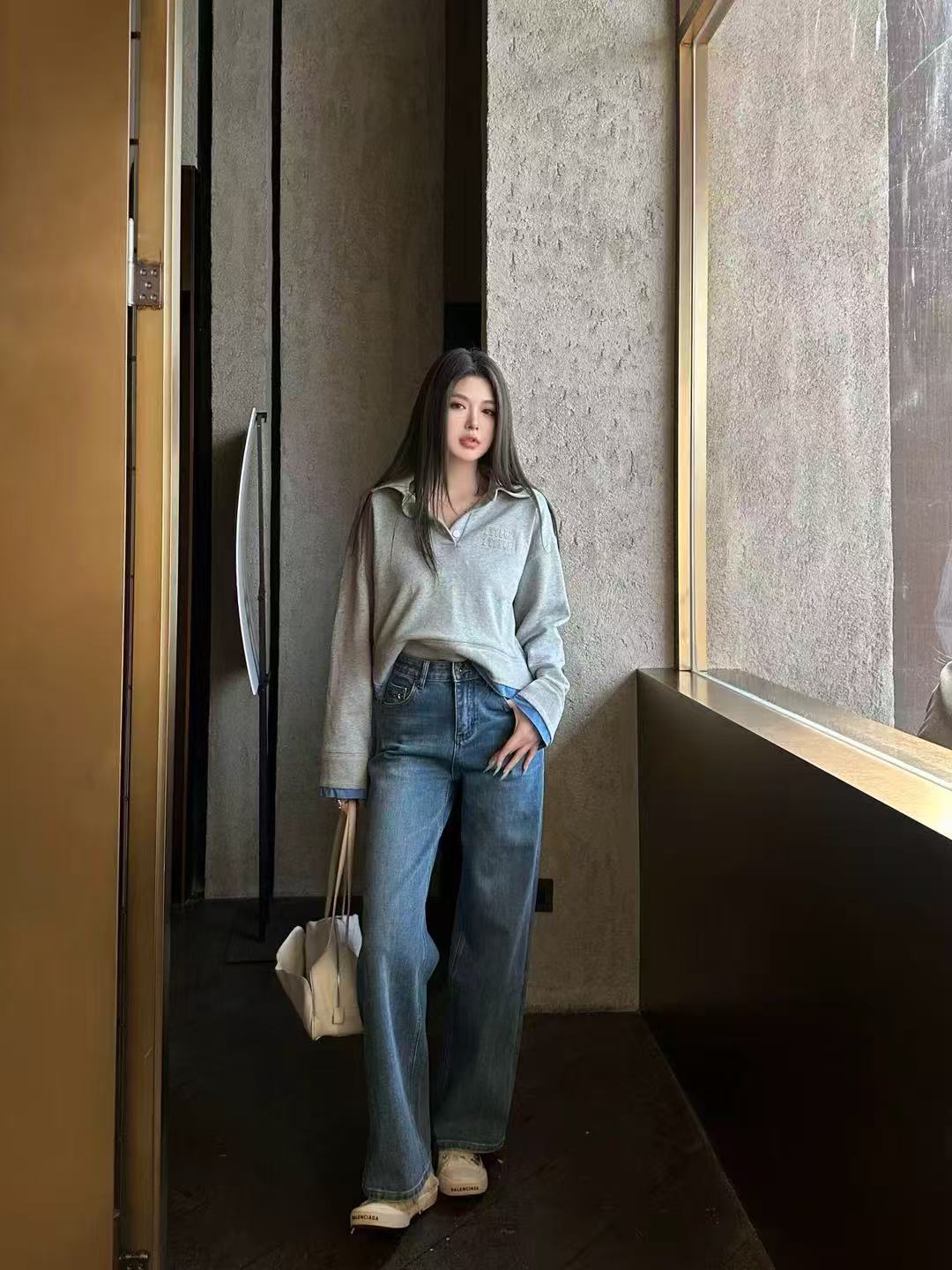 DIOR高品質刺繍 レター ジーンズ【50％割引+送料無料】【50％割引+送料無料】