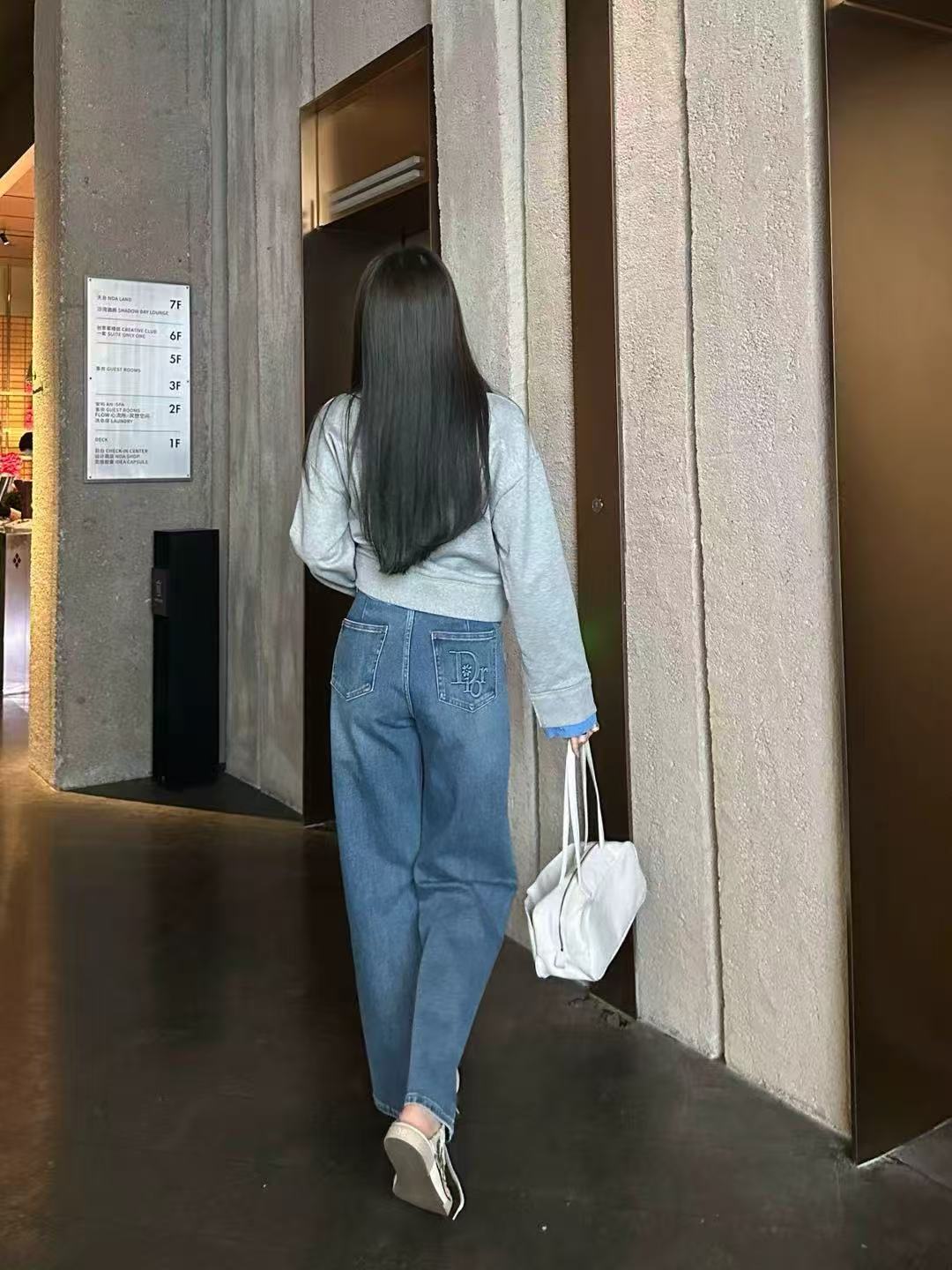 DIOR高品質刺繍 レター ジーンズ【50％割引+送料無料】【50％割引+送料無料】