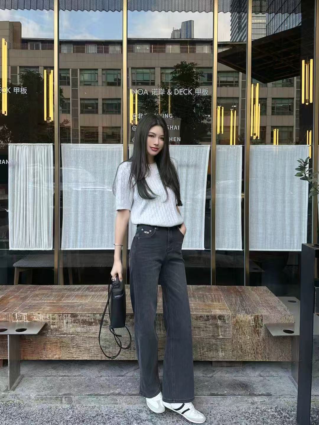 DIOR高品質刺繍 レター ジーンズ【50％割引+送料無料】【50％割引+送料無料】