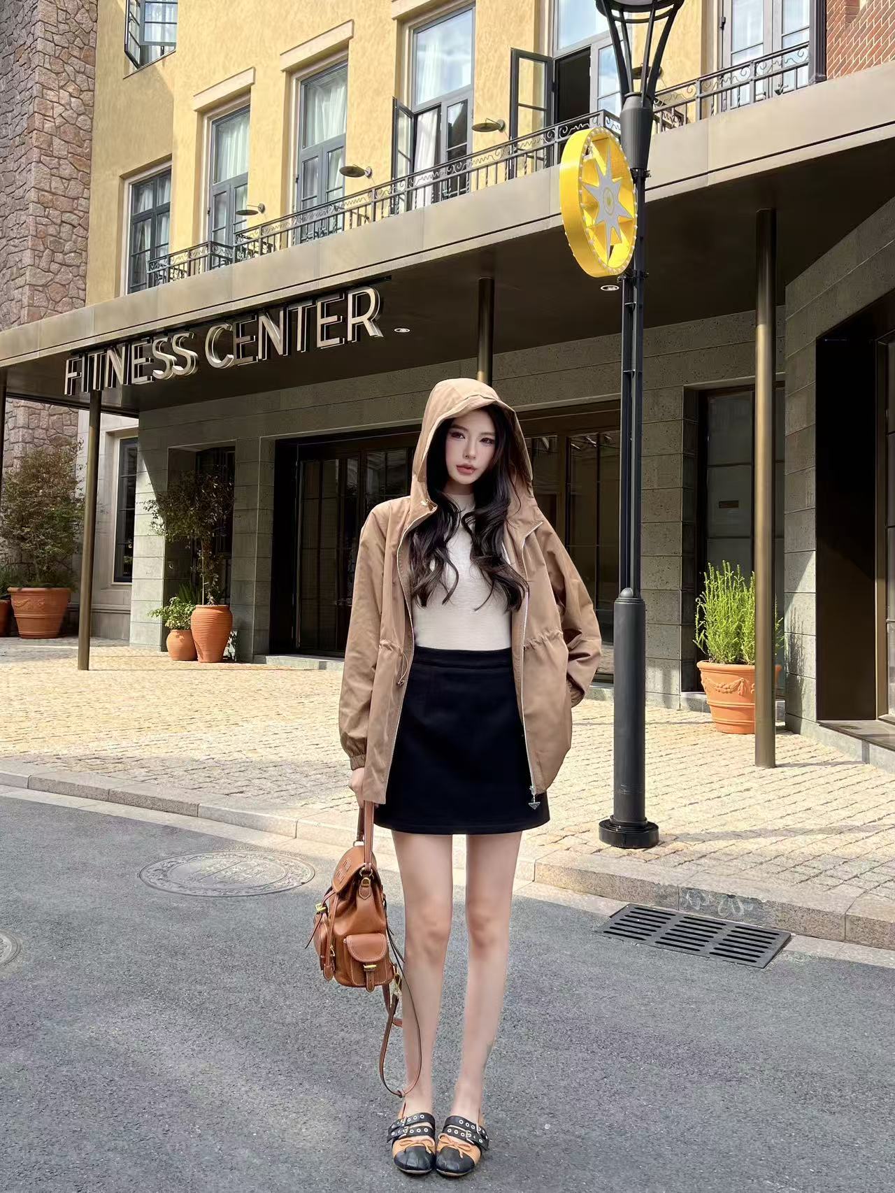 PR4DA高品質トライアングルロゴフードジャケット【50％割引+送料無料】