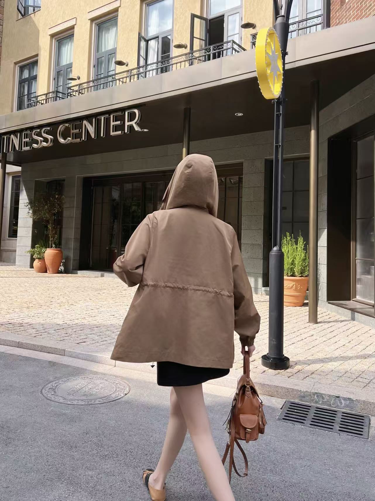 PR4DA高品質トライアングルロゴフードジャケット【50％割引+送料無料】