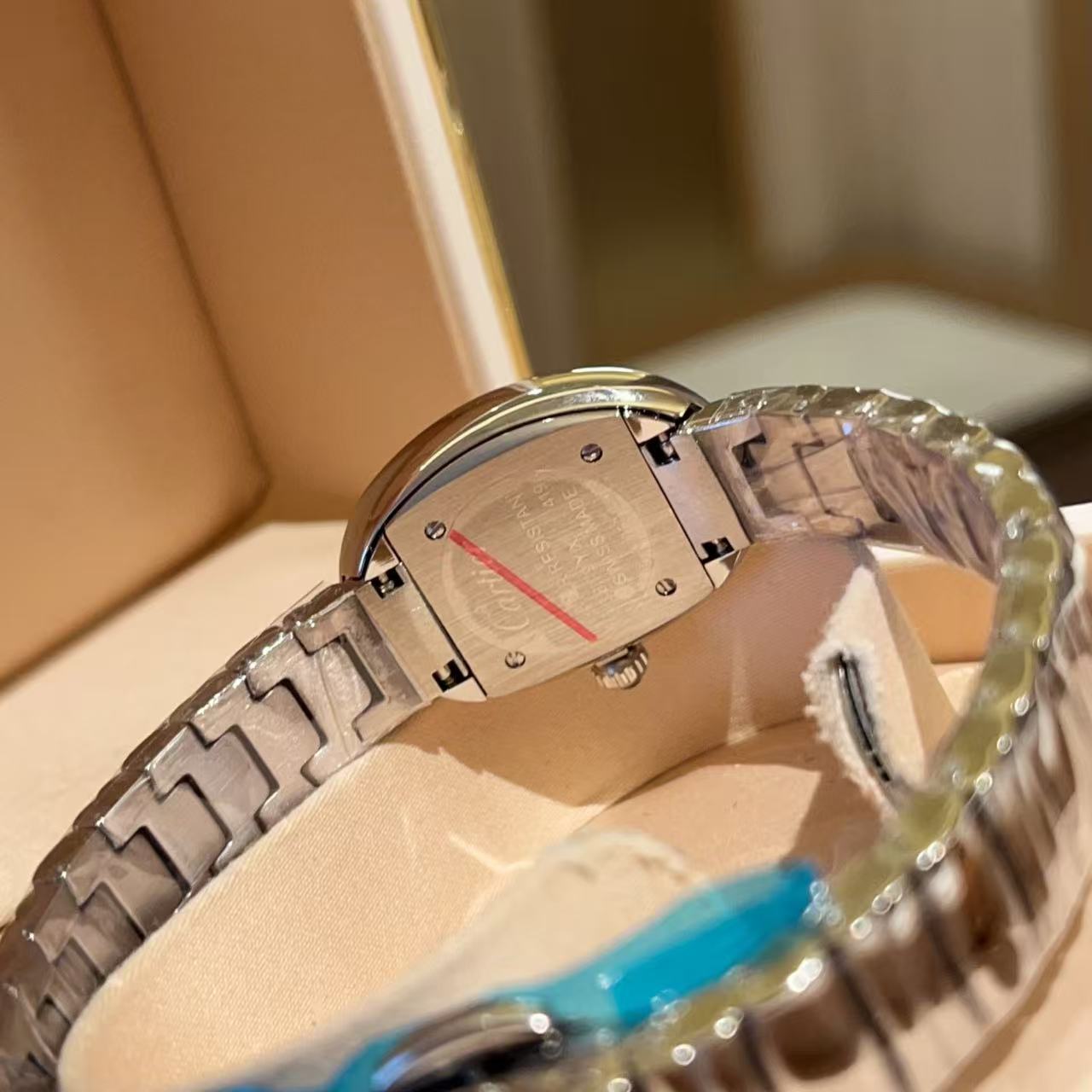 CART1ER バスタブ スチールストラップ ダイヤモンドセットウォッチ【50％割引+送料無料】