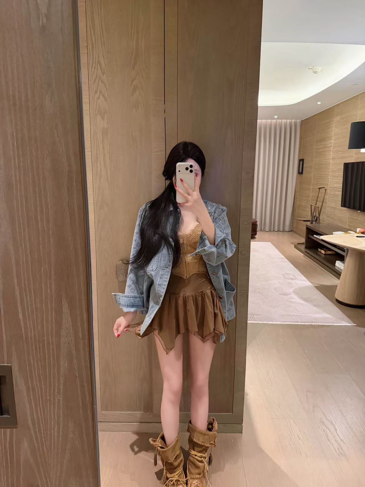 LV四つ葉のクローバーラインストーンデニムジャケット【50％割引+送料無料】