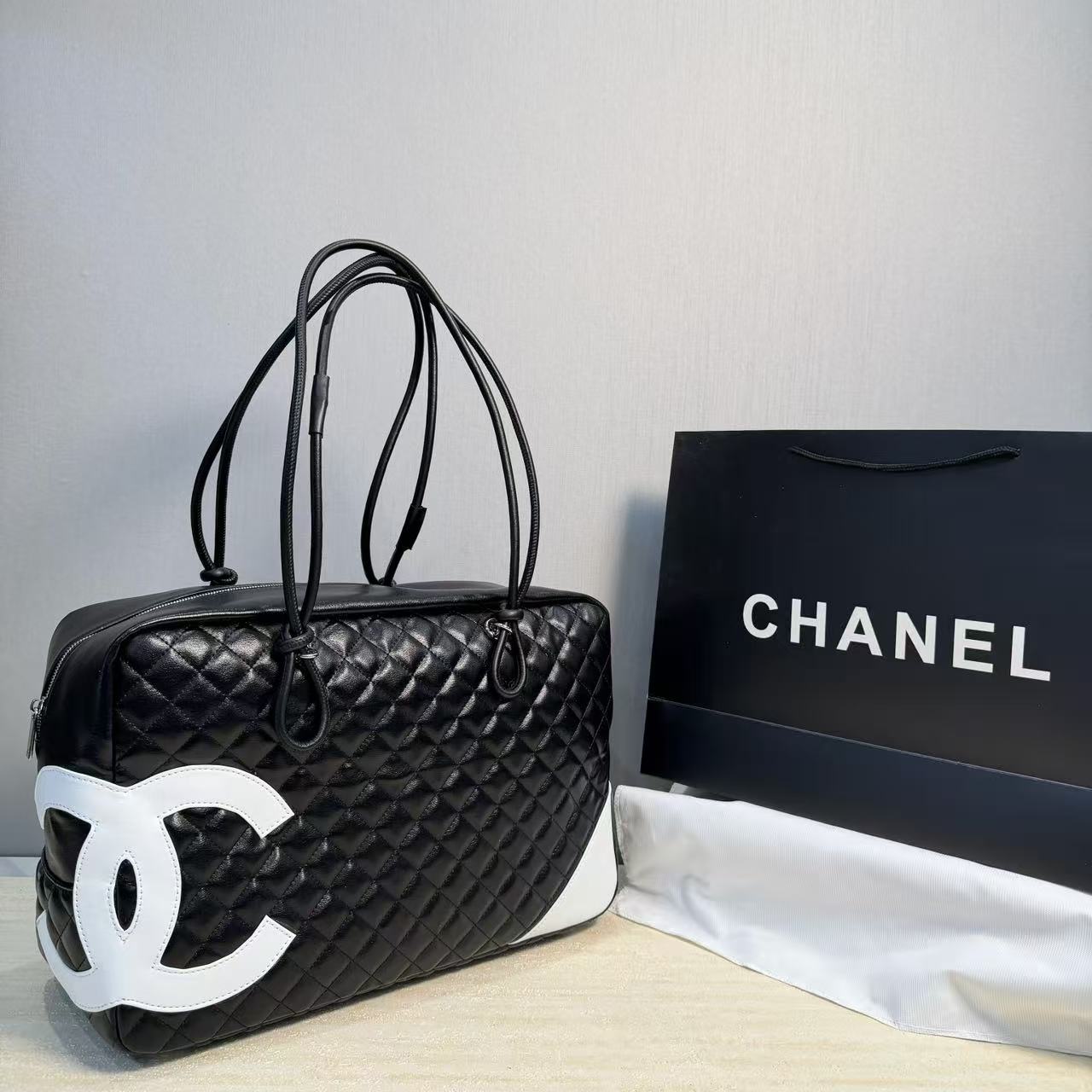 CHANE1 ダブルC ハンドバッグ【50％割引+送料無料】