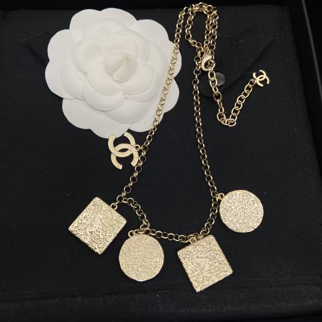 CHANE1 COCO ダブルCネックレス【50％割引+送料無料】