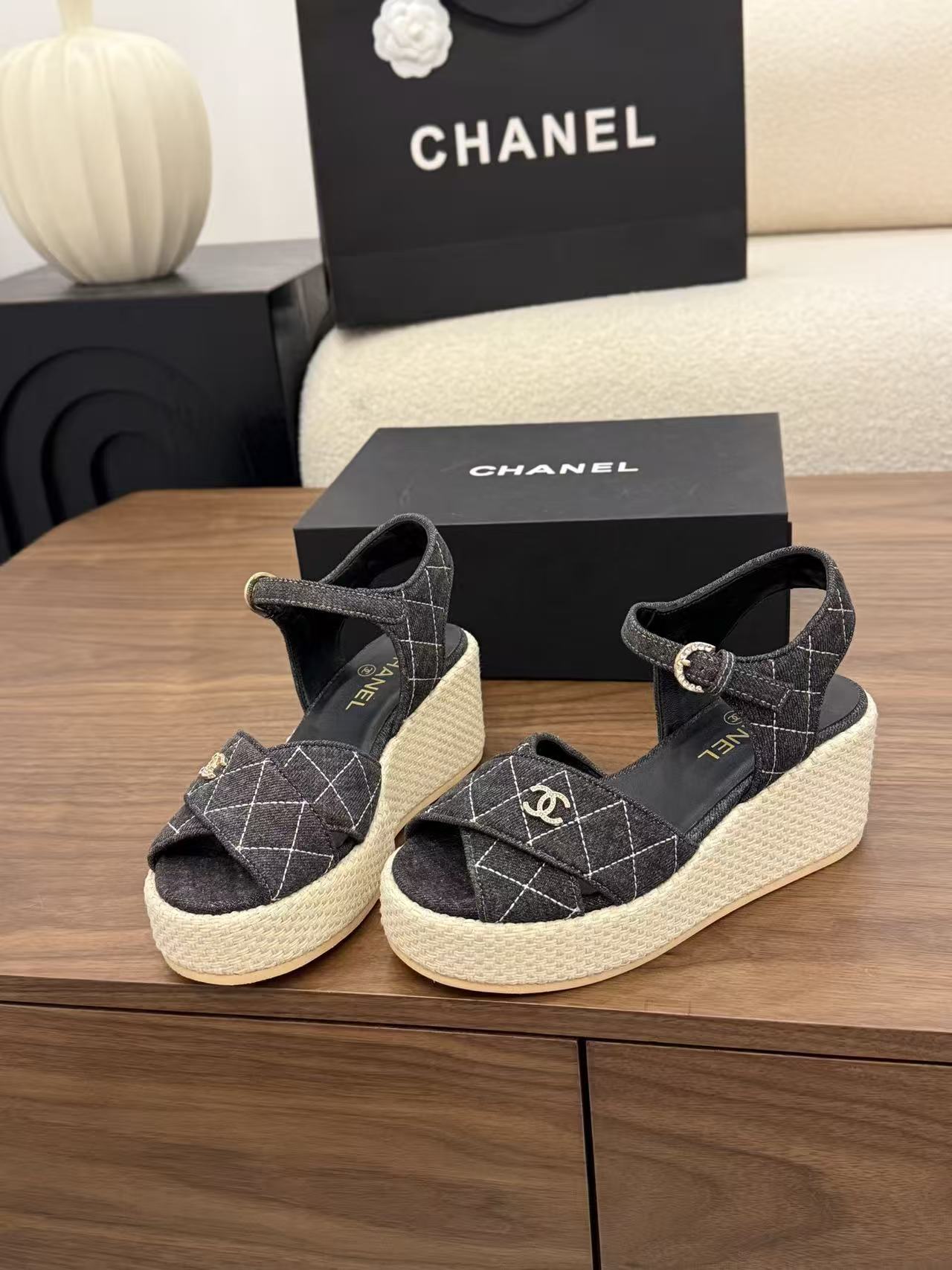 CHANE1 高品質ダブルCチェック柄デニムプラットフォームサンダル【50％割引+送料無料】