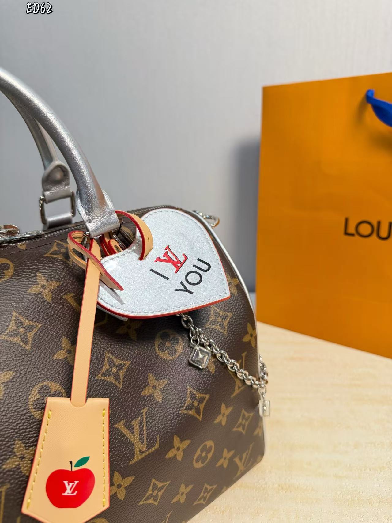 LV speedy30cmハンドバッグ【50％割引+送料無料】