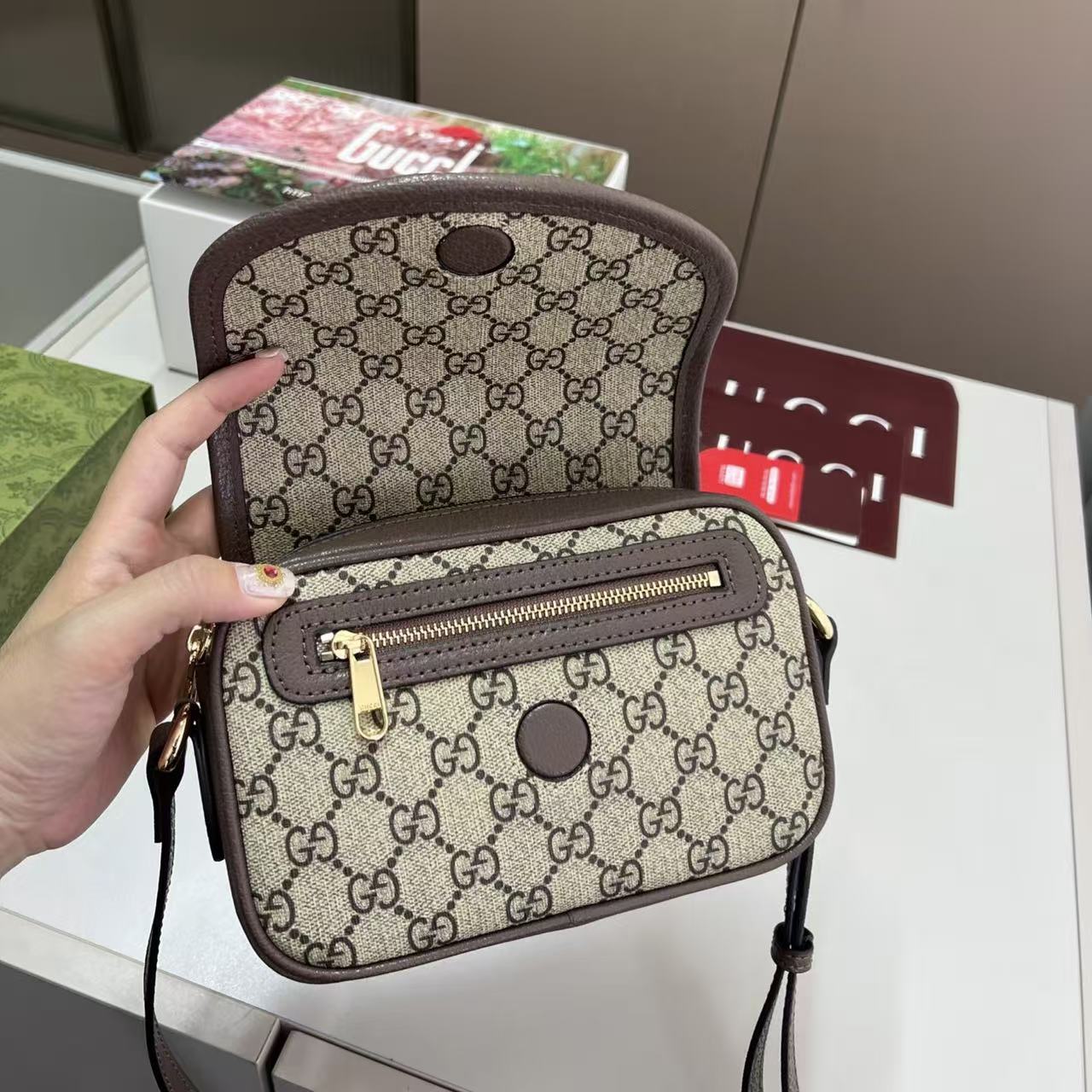 GUCC1 ジャカード ショルダーバッグ【50％割引+送料無料】