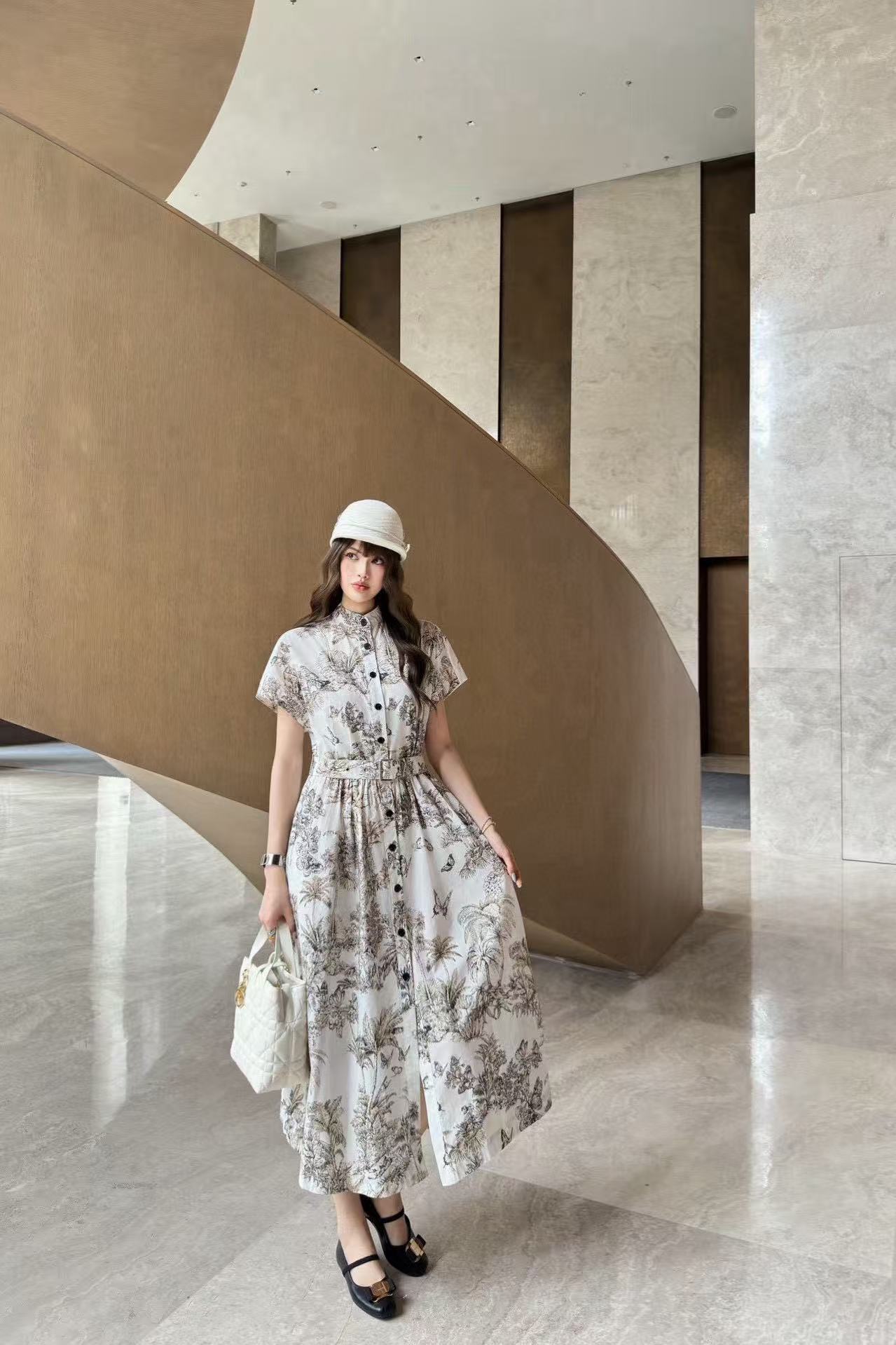 DI0Rバタフライ半袖ドレス【50％割引+送料無料】