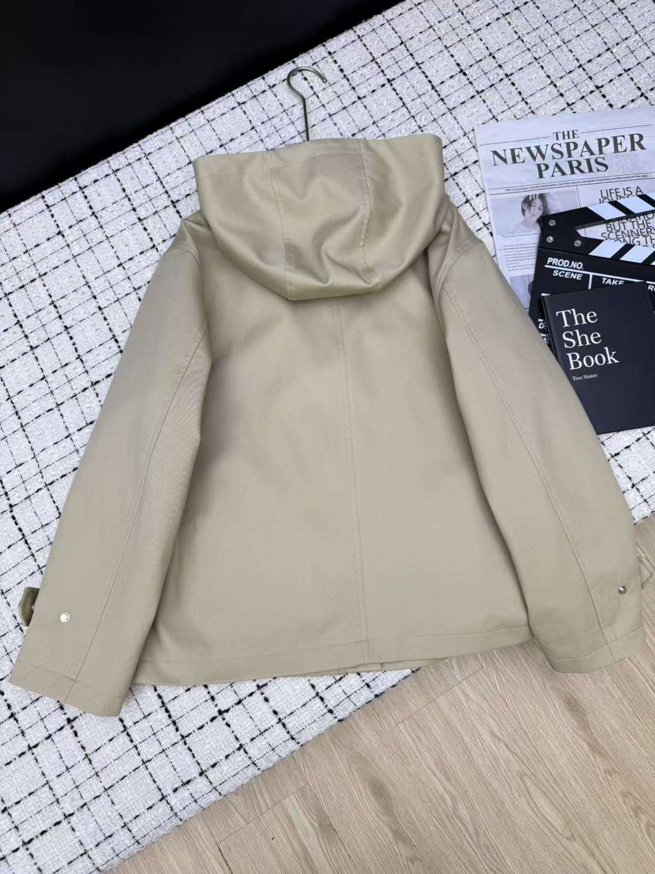 L0WEW フード付きジャケット【50％割引+送料無料】