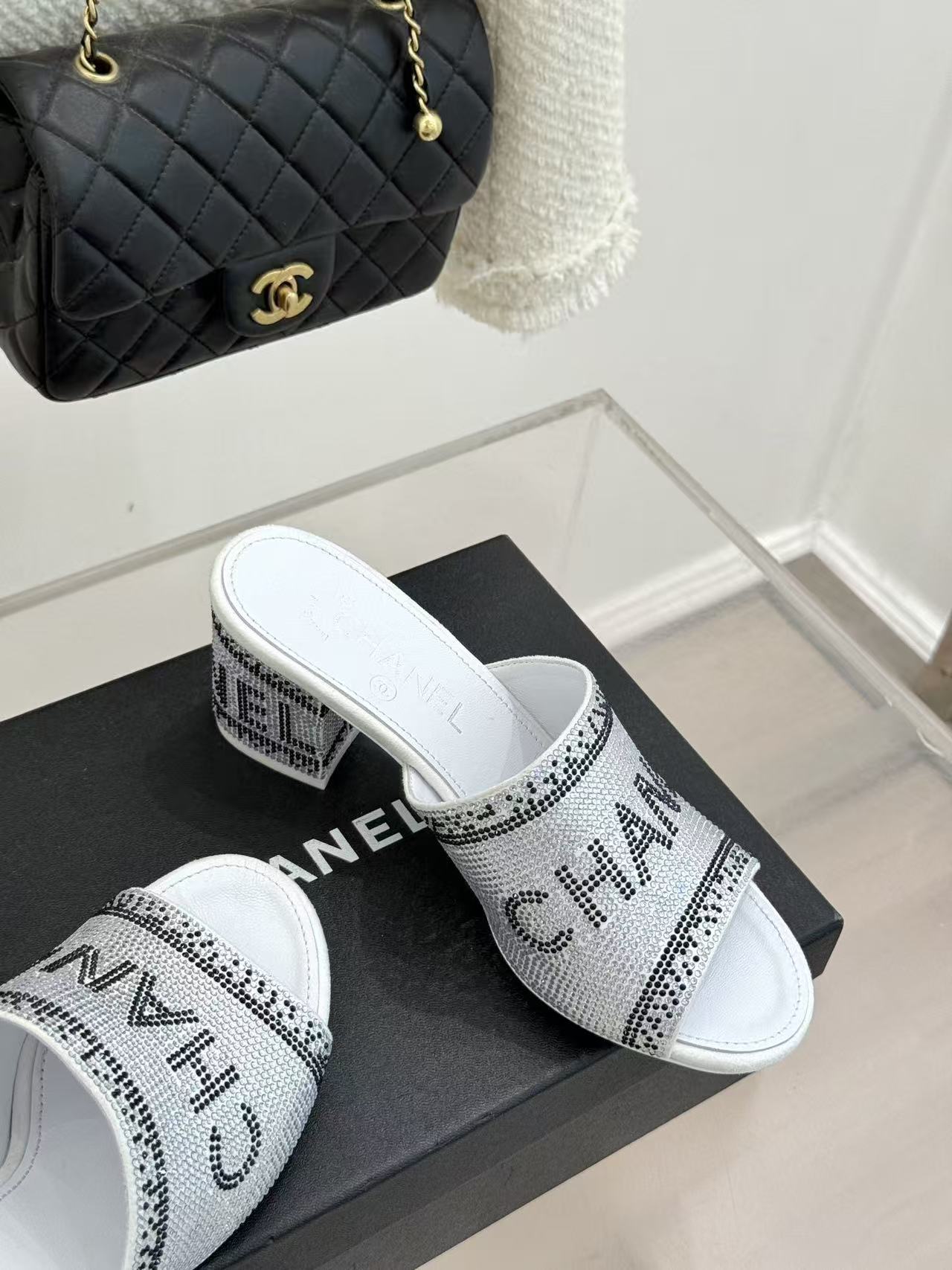 CHANE1 高品質ラインストーンレターハイヒール【50％割引+送料無料】