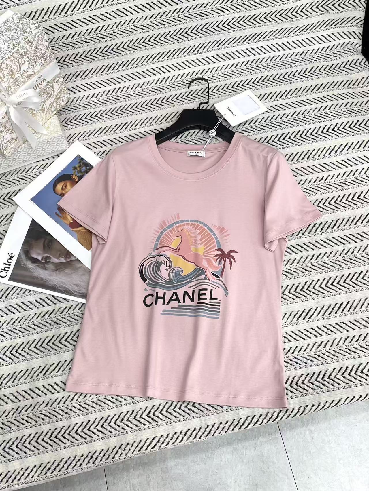 CHANE1 ココナッツツリーとポニープリントレターTシャツ【50％割引+送料無料】