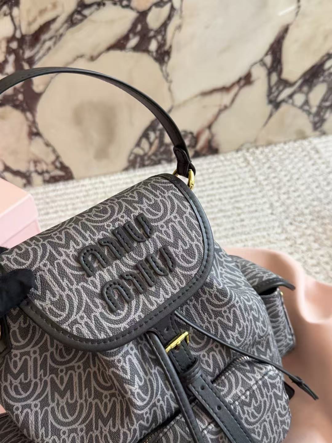 M1UM1U レターバックパック【50％割引+送料無料】