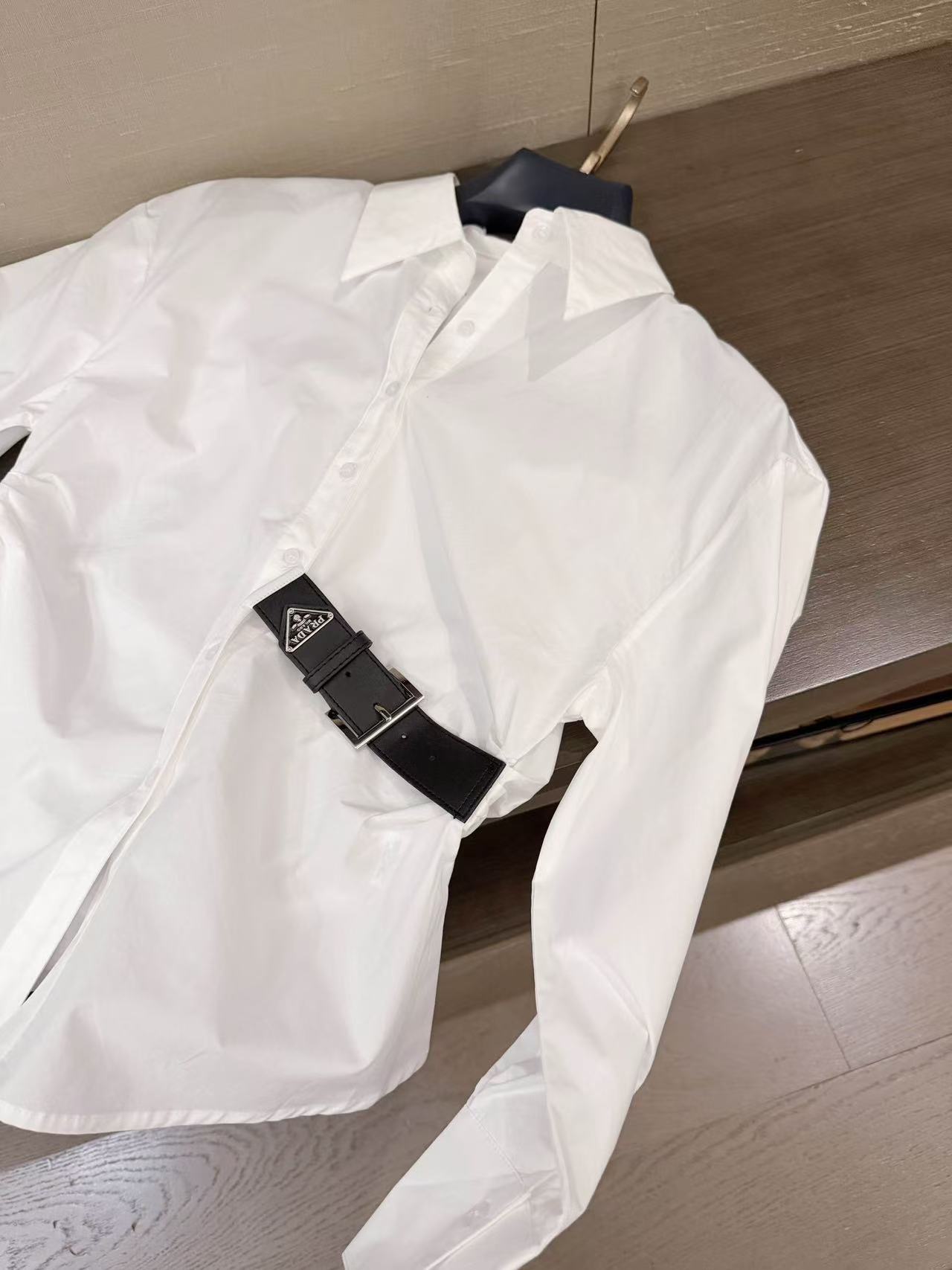 PR4DA トライアングルロゴシャツ【50％割引+送料無料】