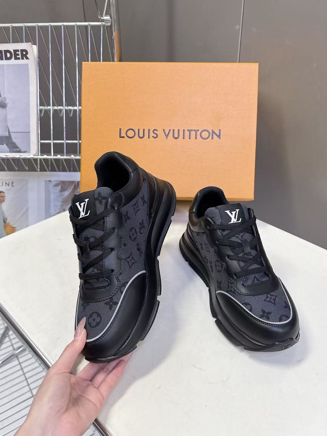 LVの高品質カラーブロックカジュアルシューズ【50％割引+送料無料】