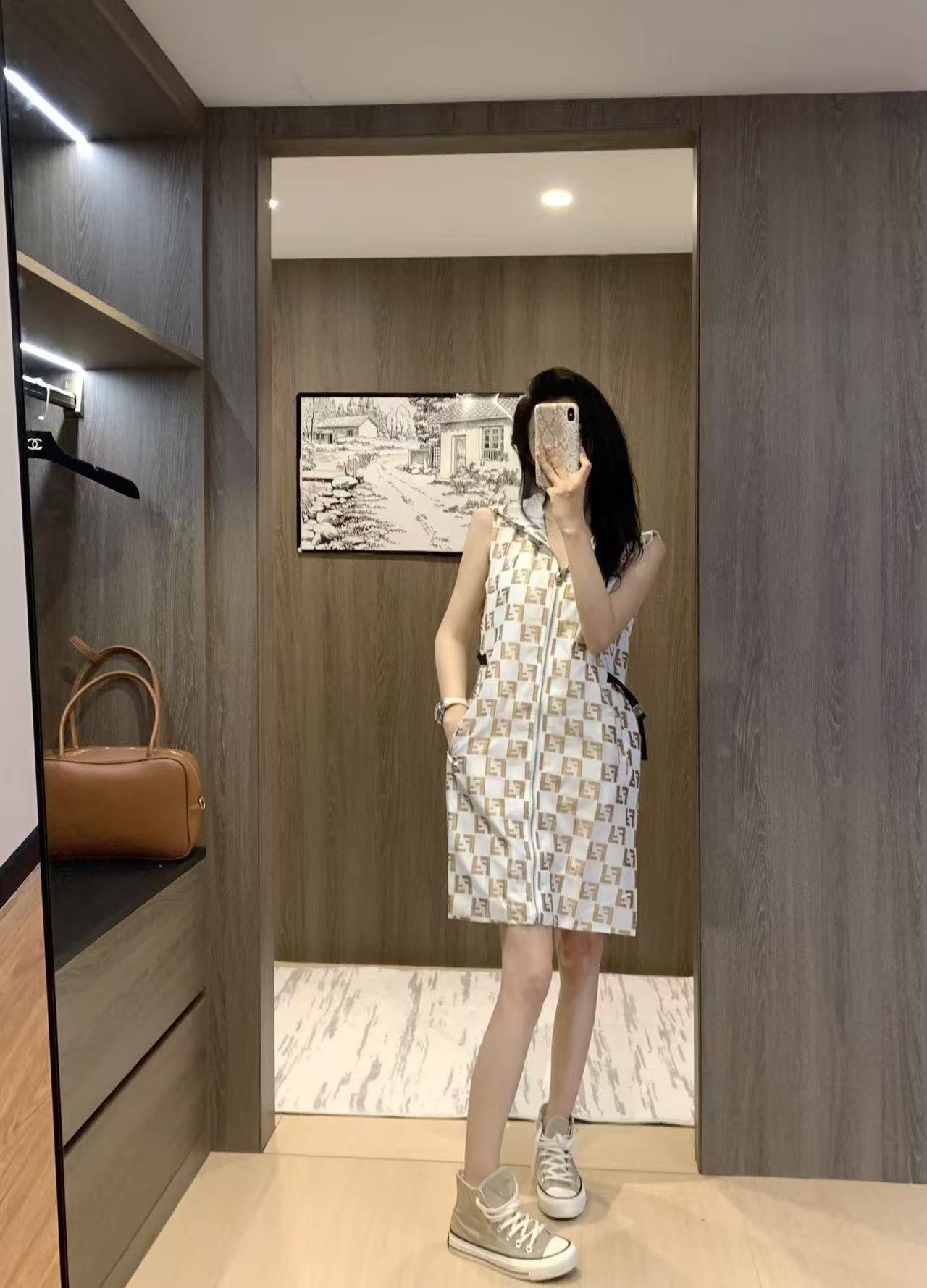 FENDIフード付きノースリーブドレス【50％割引+送料無料】