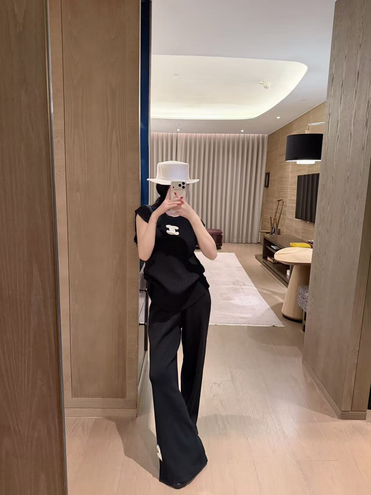 CHANE1 ダブルC セーター+パンツ ツーピースセット【50％割引+送料無料】