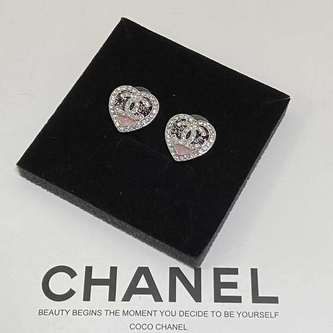 CHANE1 ダブルC ハート イヤリング【50％割引+送料無料】