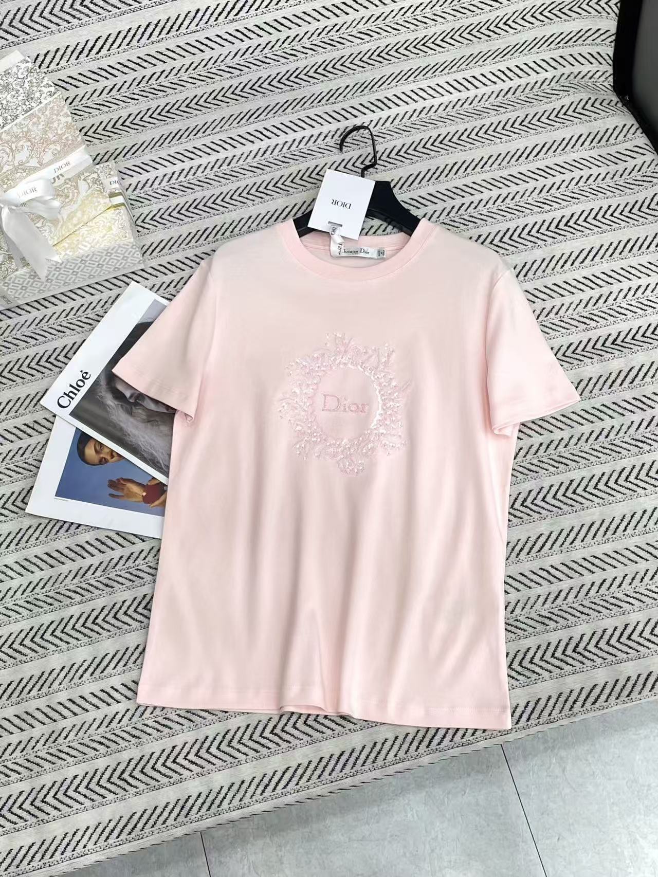 DIOR スパンコール刺繍レターTシャツ【50％割引+送料無料】