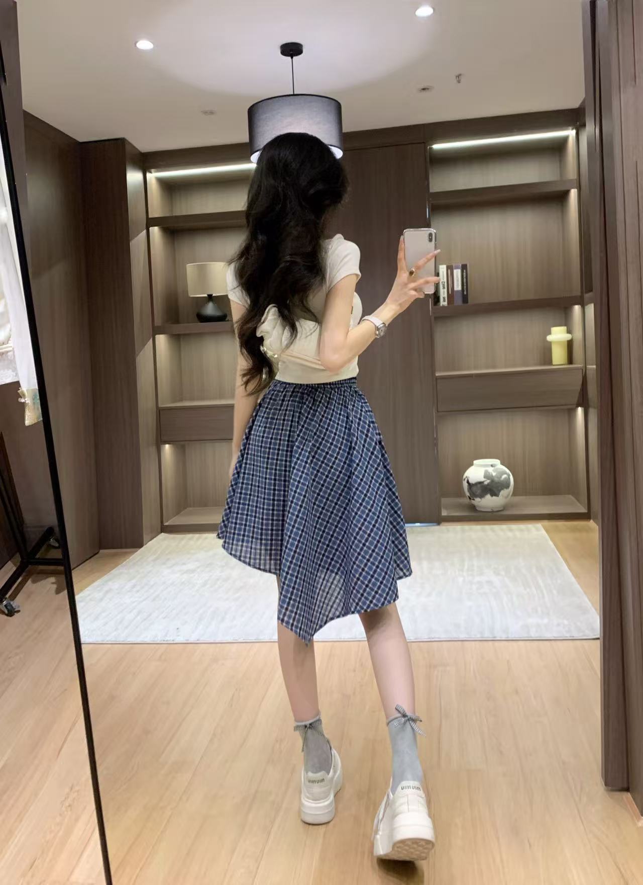 M1UM1U チェック柄タイアップミディスカート【50％割引+送料無料】