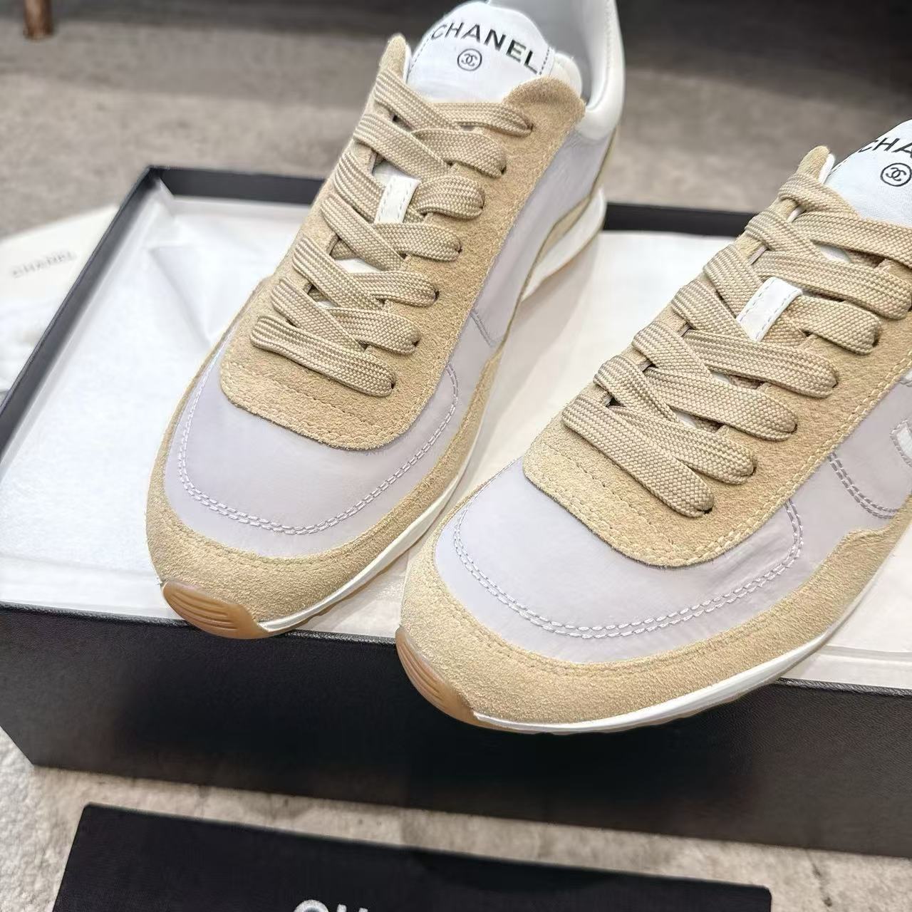 CHANE1 高品質ダブルCカジュアルシューズ【50％割引+送料無料】