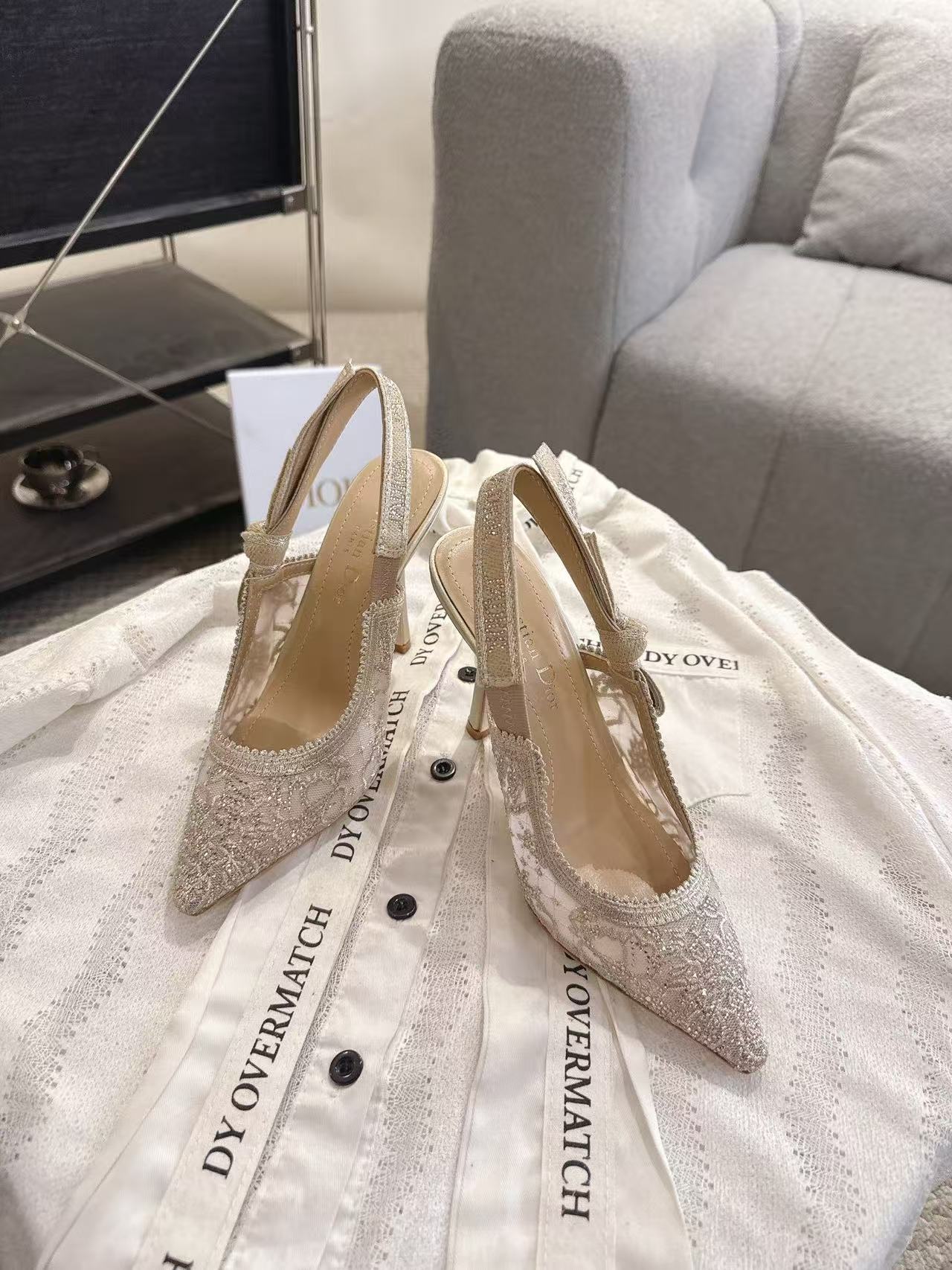 DIORの高品質レースハイヒール【50％割引+送料無料】