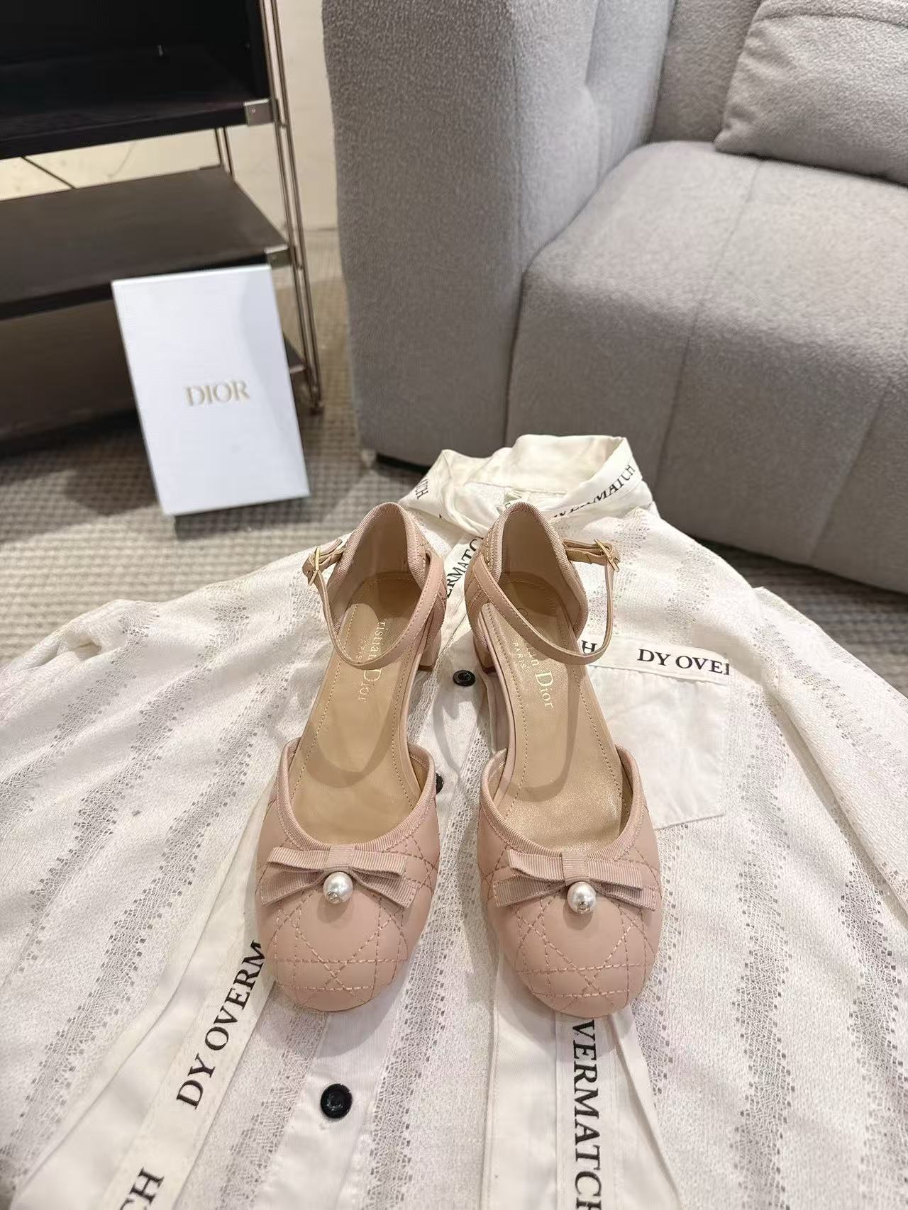 DIOR 高品質チェックパールローヒールシューズ【50％割引+送料無料】