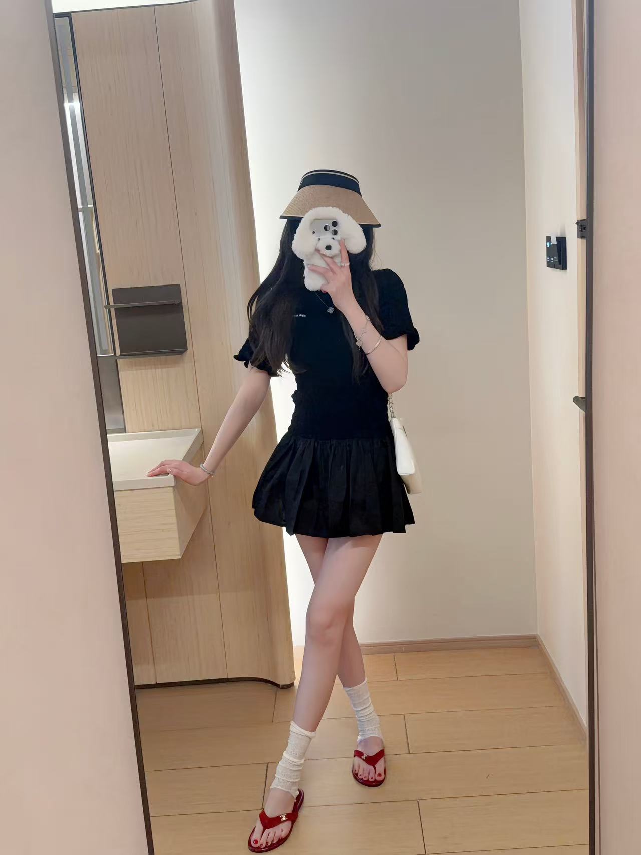 M1UM1U シンプルプリーツドレス【50％割引+送料無料】