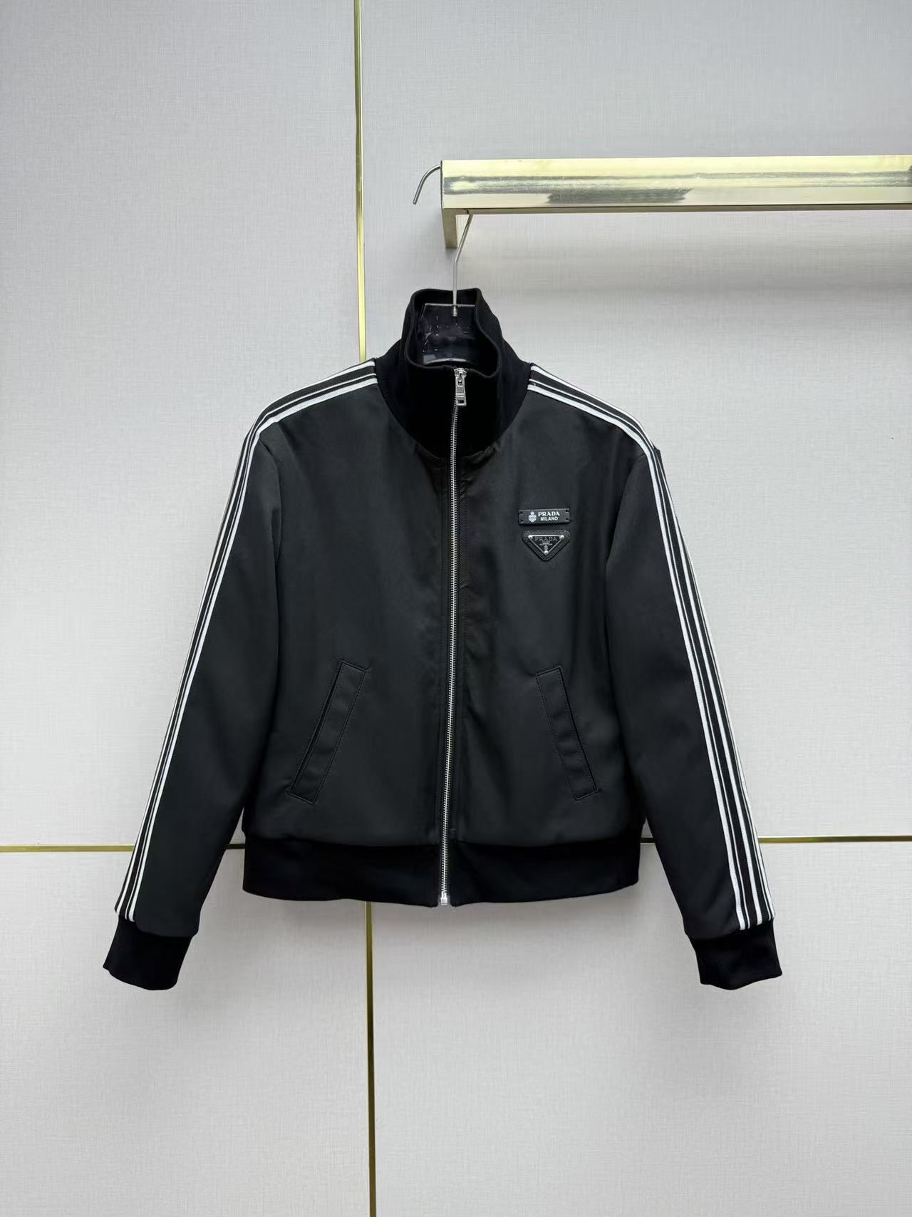 PR4DA トライアングルロゴ ジッパージャケット+スカート ツーピースセット【50％割引+送料無料】