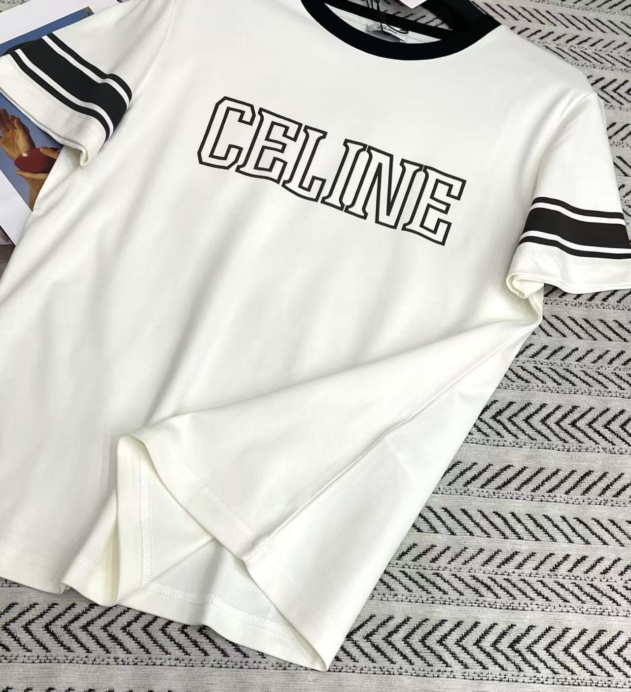 CEL1NE カラーブロック レター Tシャツ【50％割引+送料無料】