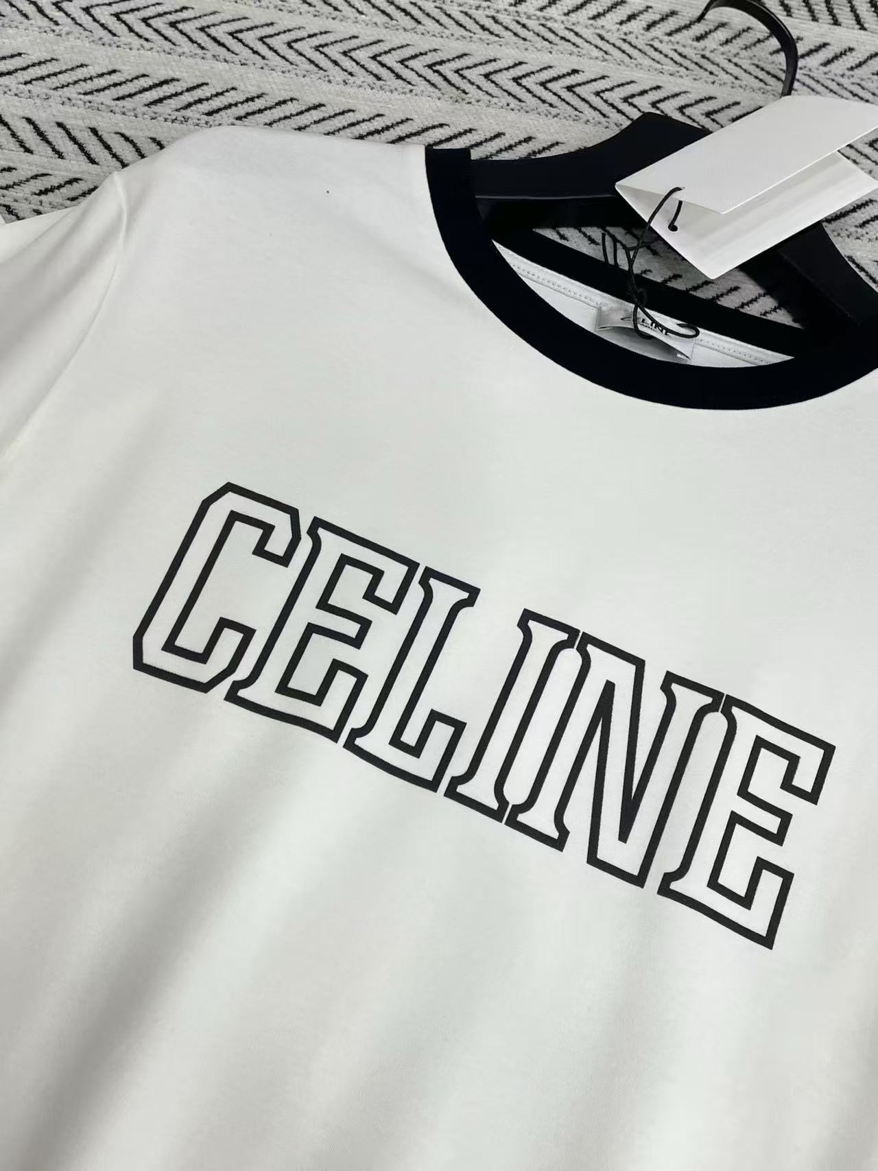 CEL1NE カラーブロック レター Tシャツ【50％割引+送料無料】