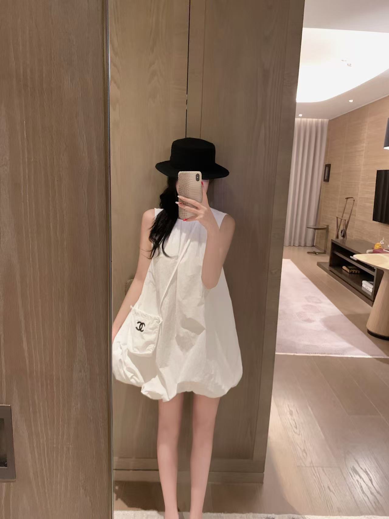 CHANE1 ダブルC ノースリーブドレス【50％割引+送料無料】