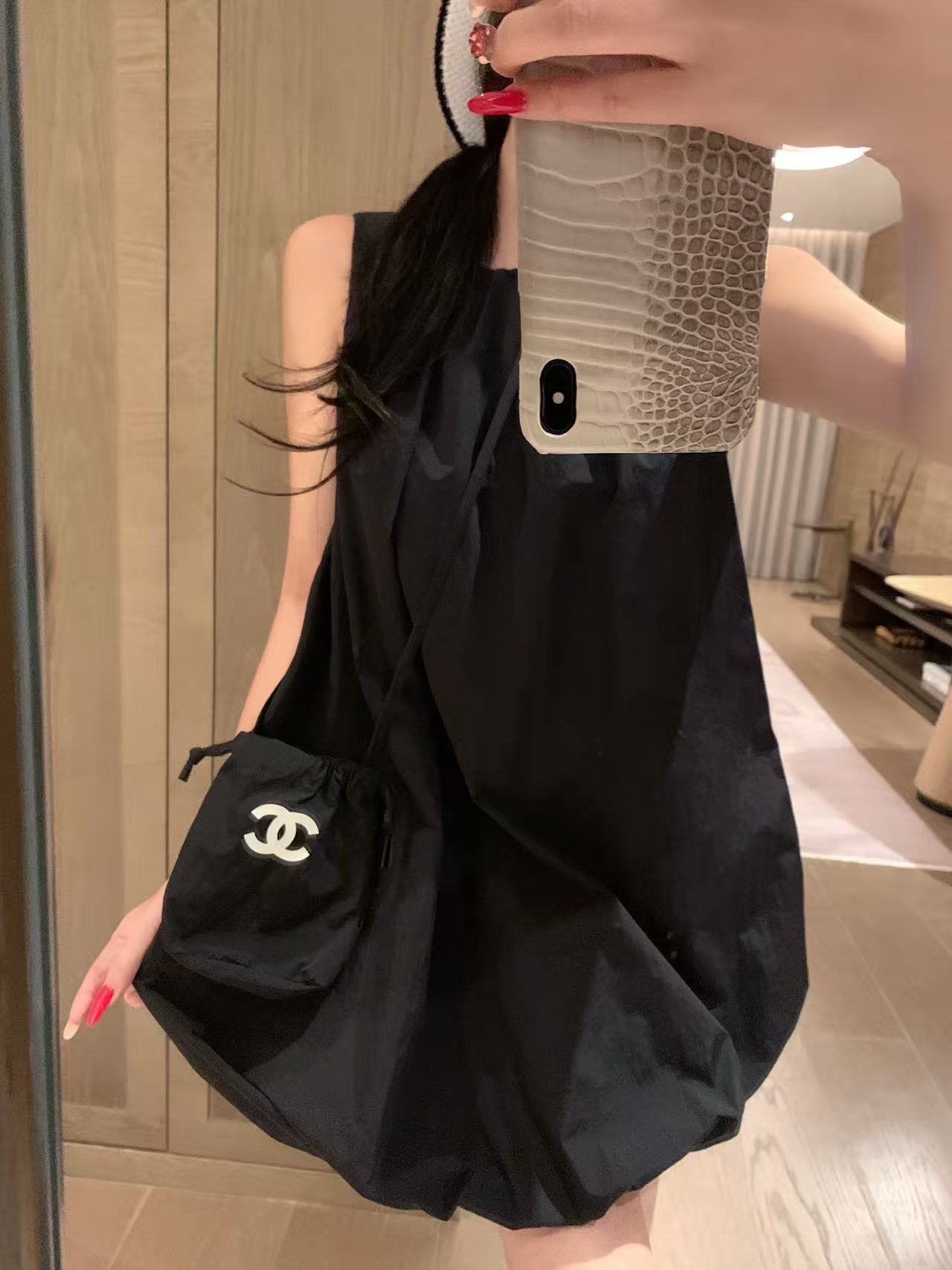 CHANE1 ダブルC ノースリーブドレス【50％割引+送料無料】