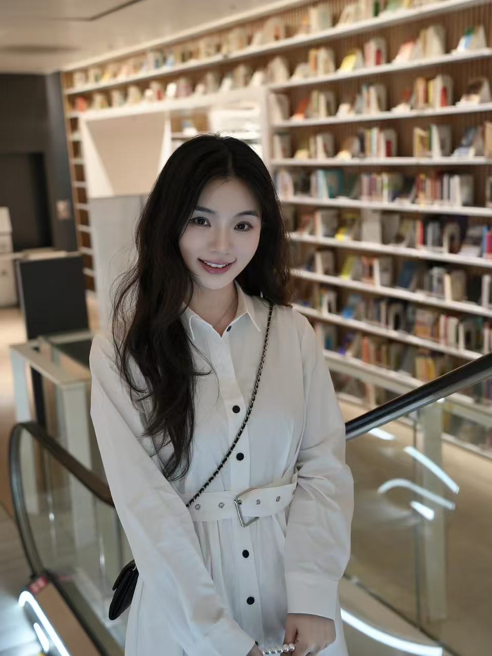 DIORの高品質長袖ドレス【50％割引+送料無料】