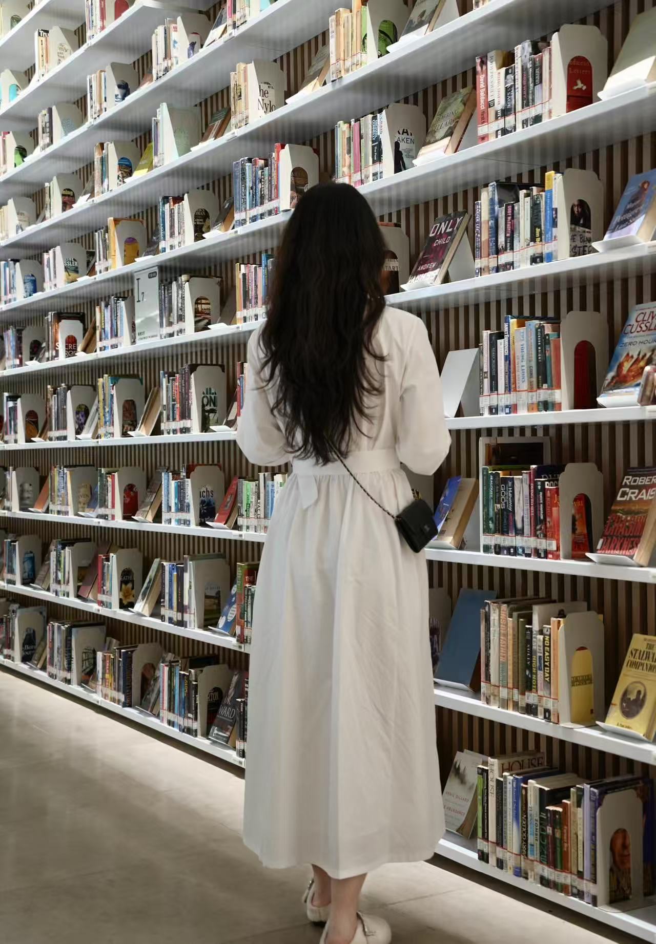 DIORの高品質長袖ドレス【50％割引+送料無料】