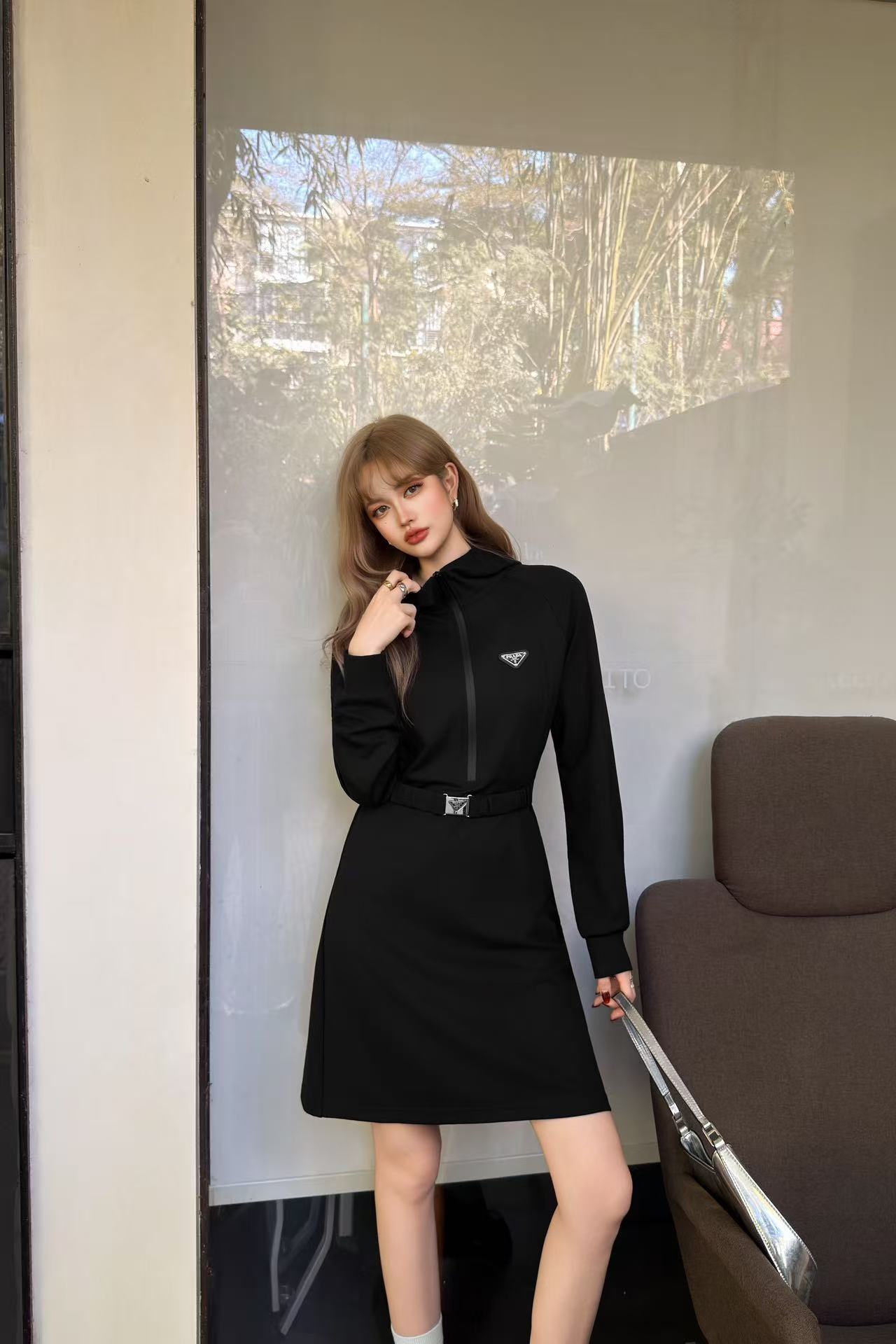 PR4DA 高品質トライアングルロゴフード付きドレス【50％割引+送料無料】