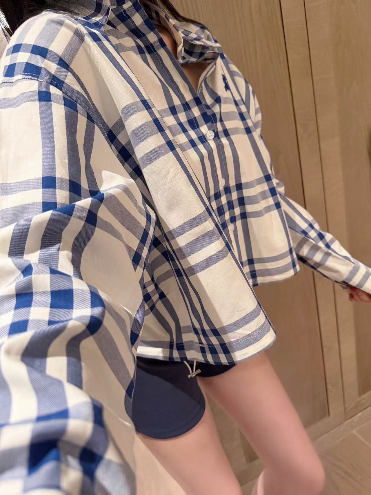 BUR8ERRY チェック柄ドローストリングシャツ【50％割引+送料無料】