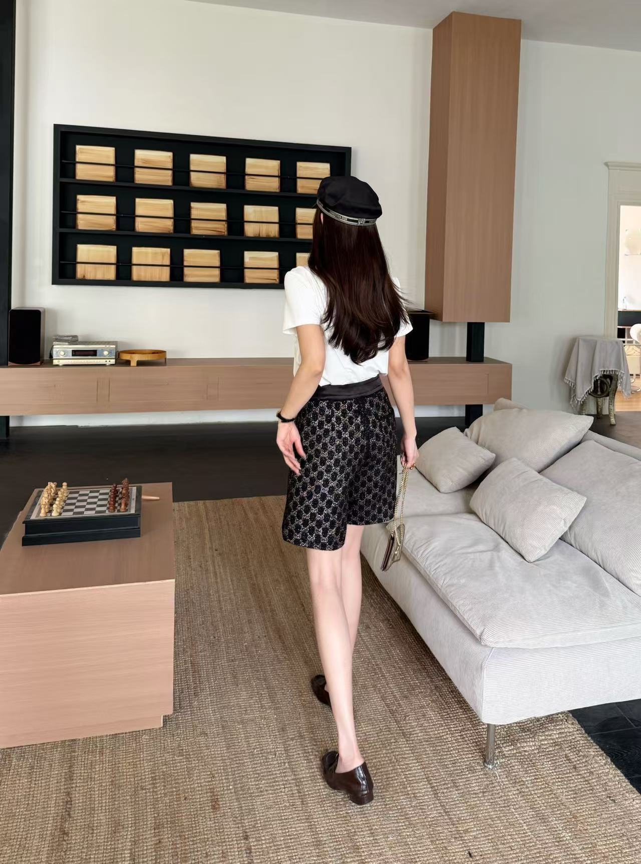 GUCC1 高品質刺繍Tシャツ+ショーツ2点セット【50％割引+送料無料】