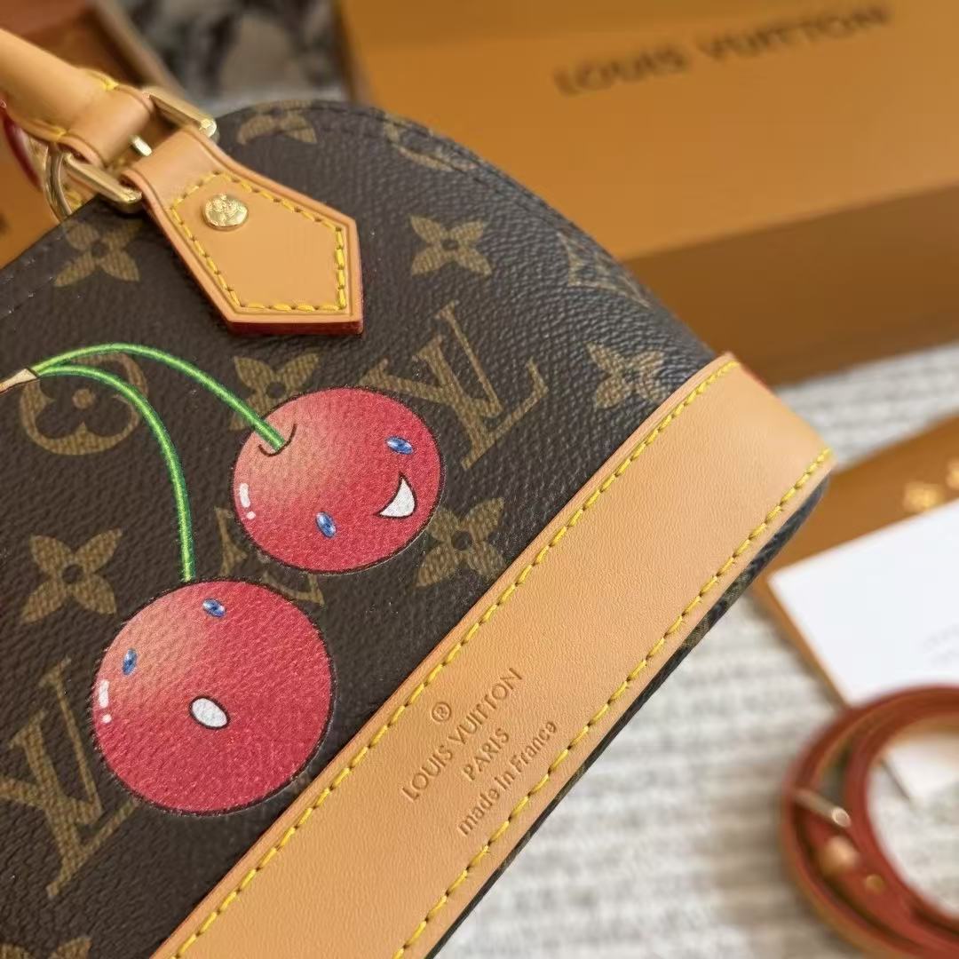 LVチェリーハンドバッグ【50％割引+送料無料】