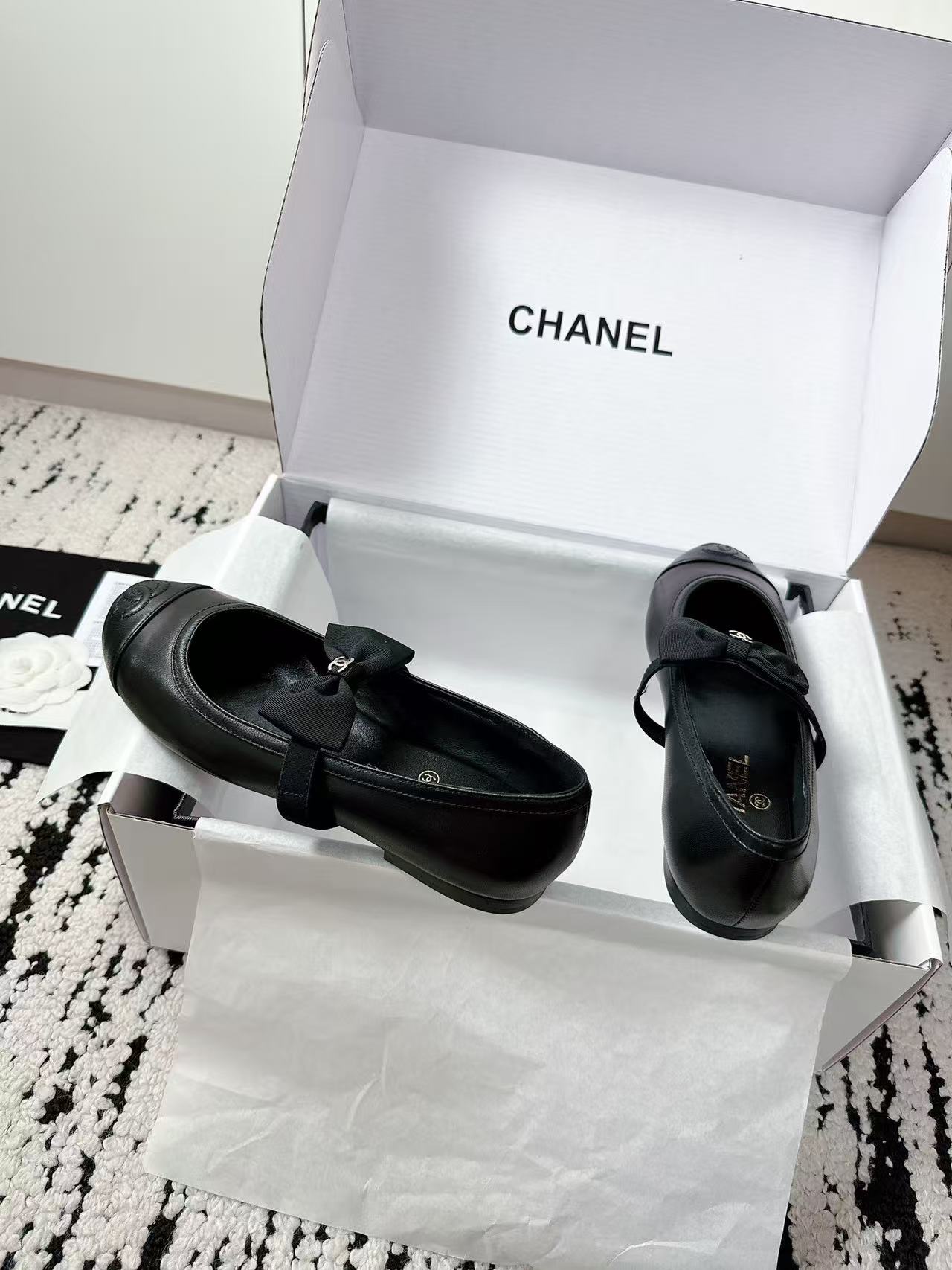 CHANE1 高品質ボウダブルCフラットシューズ【50％割引+送料無料】